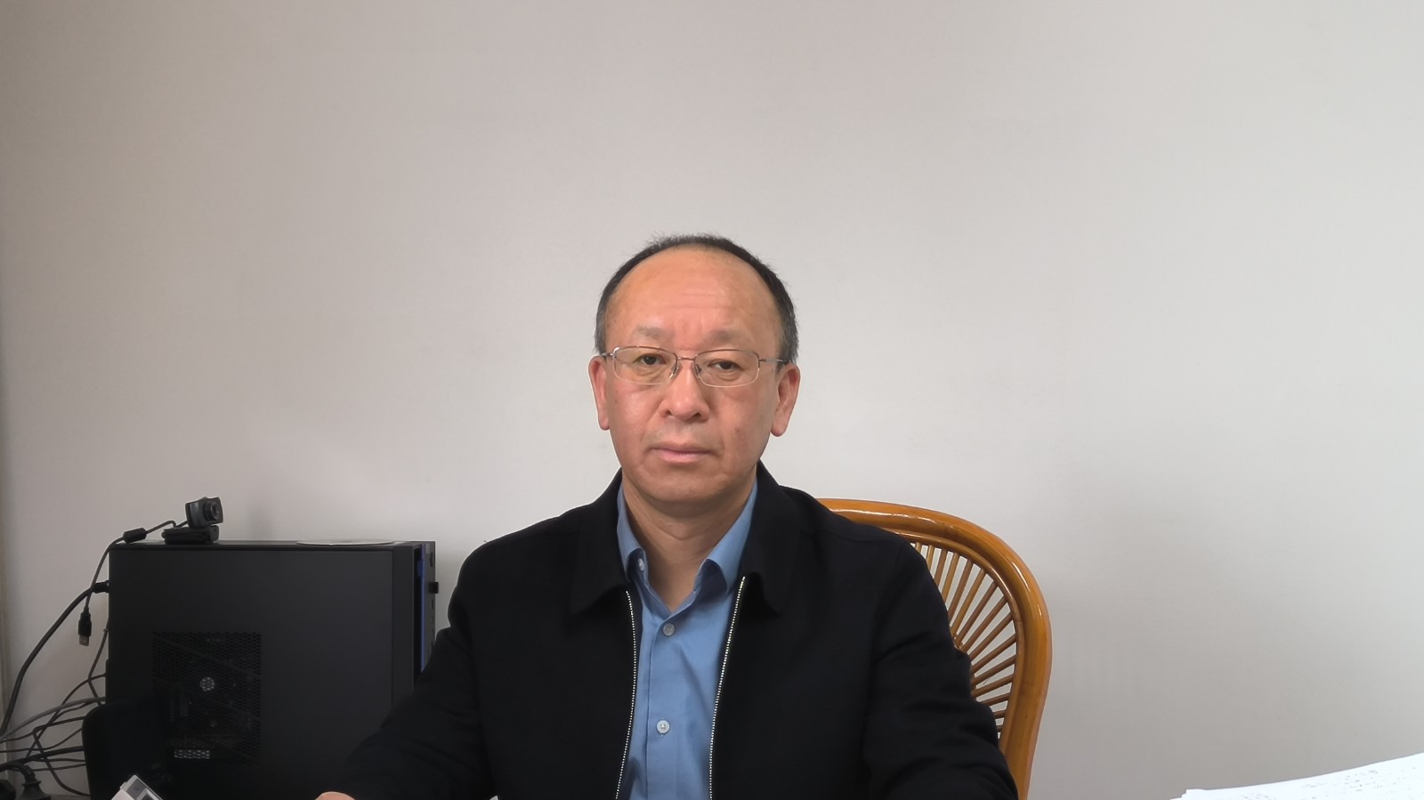 访谈照片.jpg